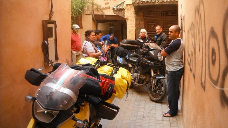 Begegnungen in der Altstadt von Meknes