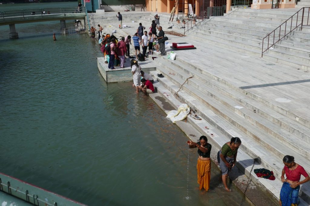 Rishikesh - am Ufer des Ganges Ganges