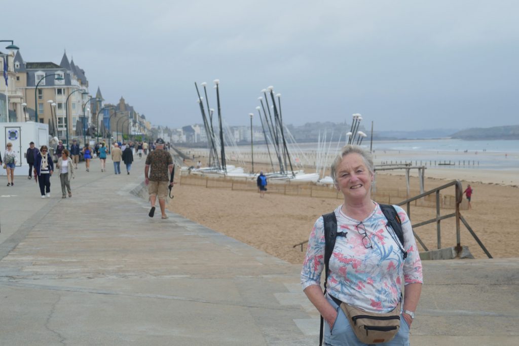 Bretagne: Strandpromenade des Sillon Saint Malo